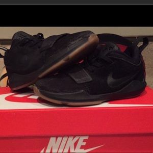 NIKE PG SNEAKERS 👟